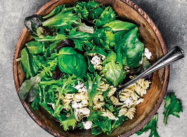 Pasta With Spinach And Salad