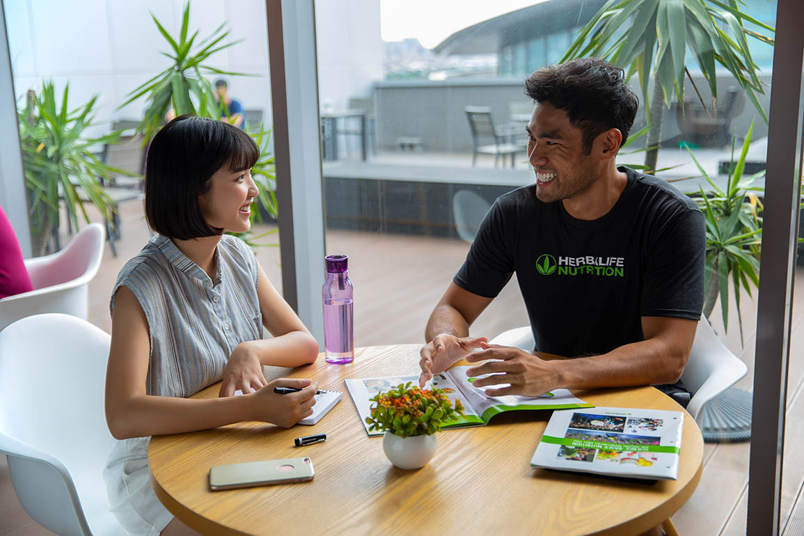 APAC Lifestyle Shoot - Consultation at a Café