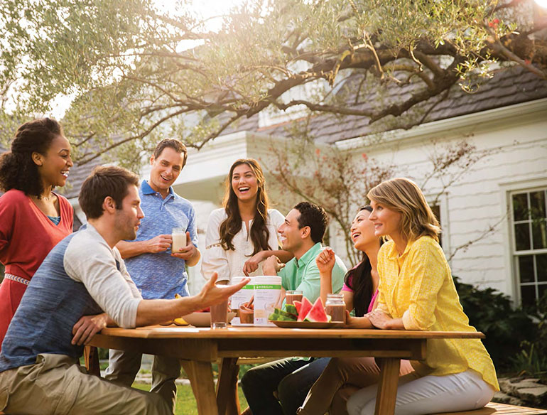 materi gambar untuk  artikel samantha clayton - tips menghindari kenaikan berat badan saat liburan