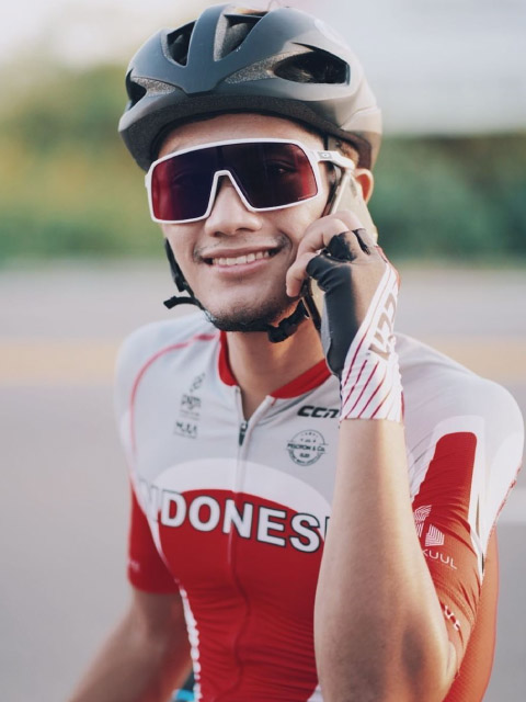 Materi gambar profil Aiman Cahyadi