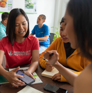 gambar untuk banner landing page kesempatan bisnis